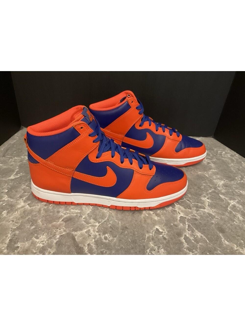 New! Mens Nike Dunk High Retro “Knicks” Athletic Shoes. Size 11.5. Awesome Shoes